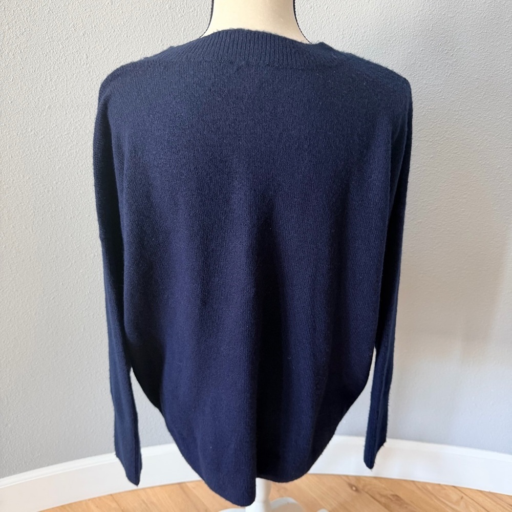 Vince Camuto Midnight Blue Sweater with Subtle Sequined Stripes - Picture 5 of 12